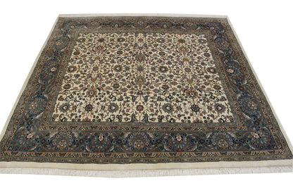 Traditional Indo Herati rug border detail