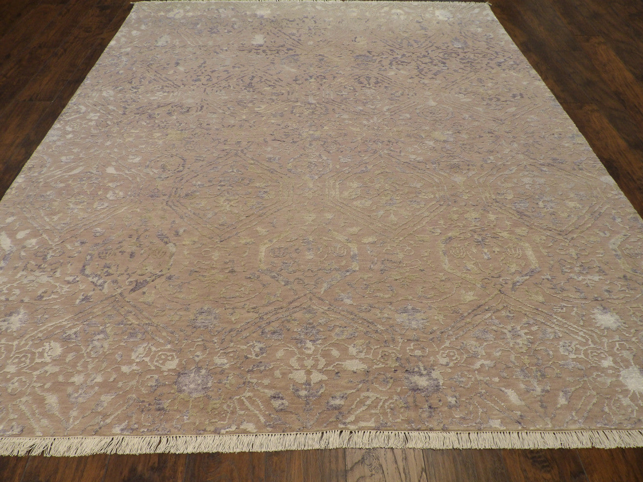 Close-up of wool-silk pile, Beige & Purple rug