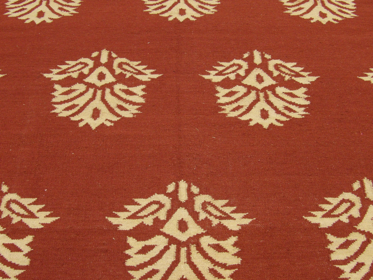 Coastal rug border detail