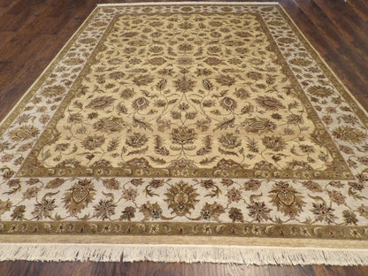 Close-up of wool pile, Gold & Beige rug
