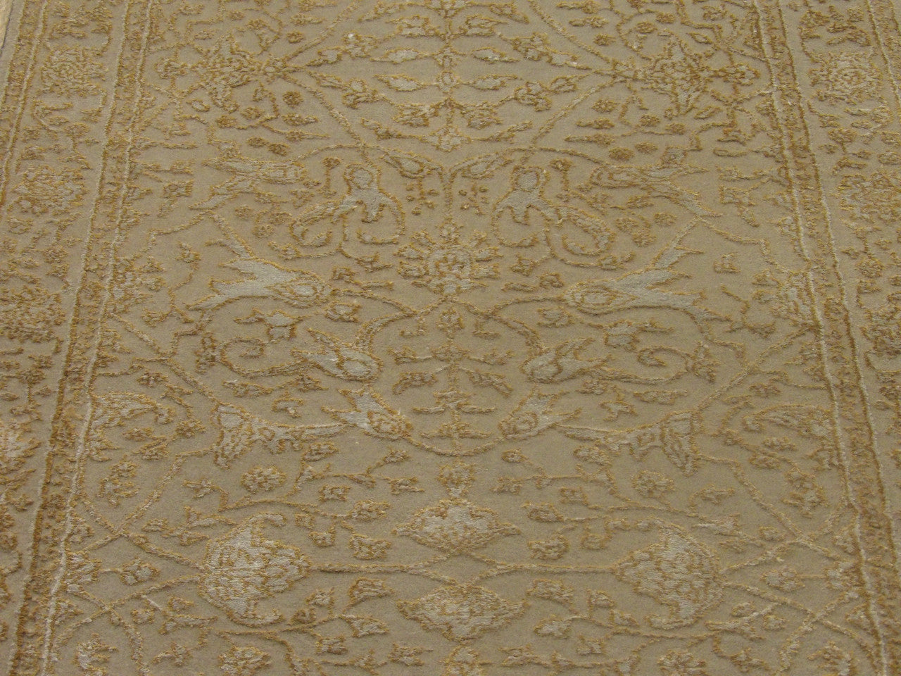 Back of Persian Kashan Carved hand-knotted rug