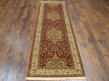 Close-up of wool pile, Beige & Red rug