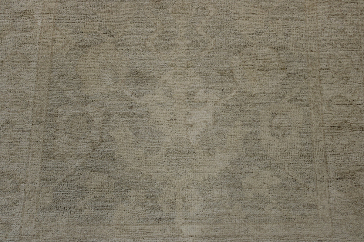 Full view of Oushak Chobi rug