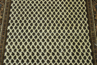 Traditional Indo Mir rug corner detail