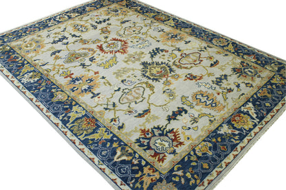 Oushak Ziegler rug border detail