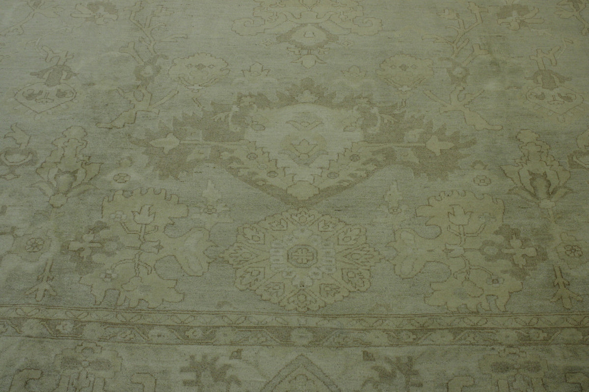 Oushak Chobi pattern detail