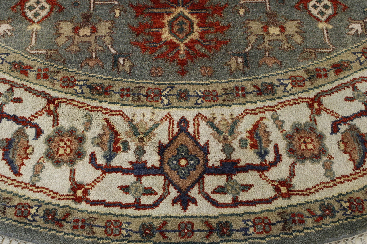 Tribal Indo Heriz rug border detail
