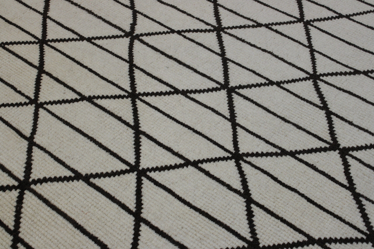 Modern Distressed Moroccan Design rug corner detail