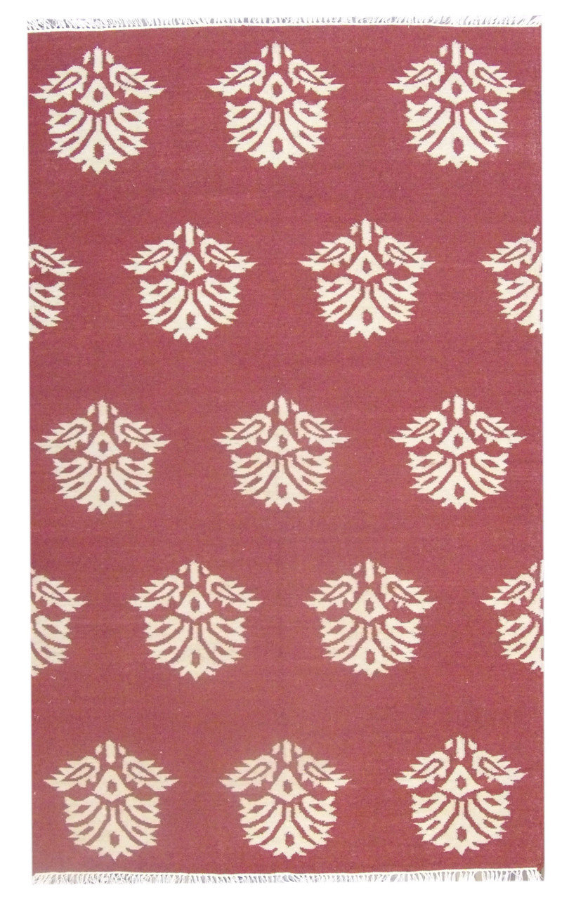 Coastal flat-weave beach hand-knotted wool rug in beige and red, full view