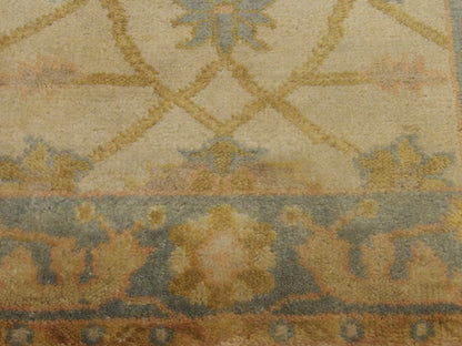 Turk Oushak Stone Wash rug border detail