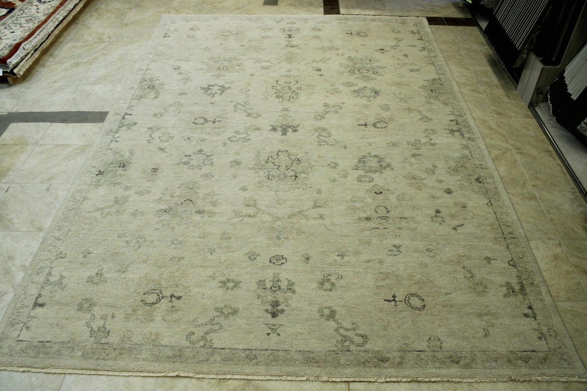 Close-up of wool pile, Gray & Beige rug