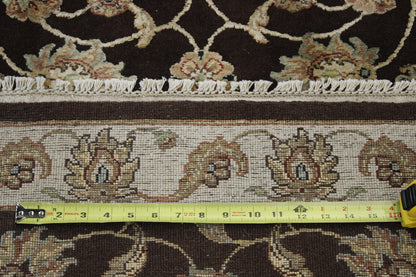 Back of Traditional Agra High Low hand-knotted rug