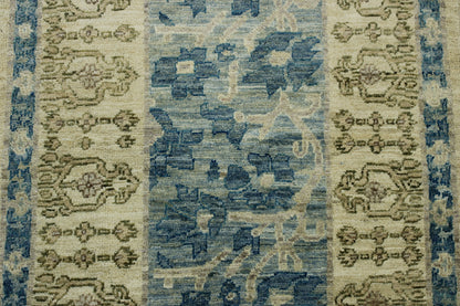 Oushak Chobi rug border detail