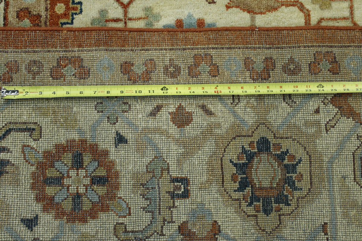 Close-up of wool pile, Beige & Rust rug