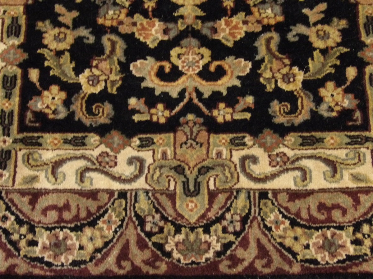 Tabriz runner border detail