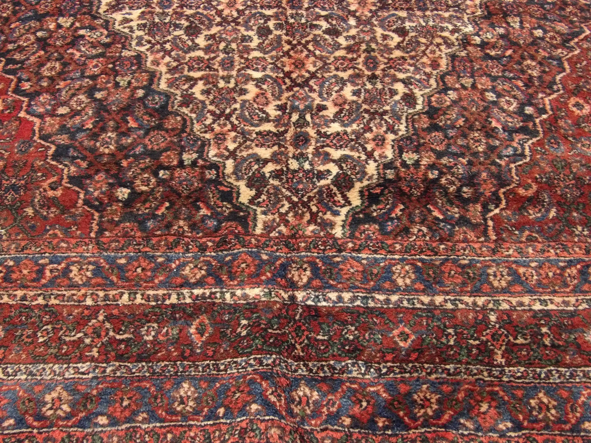 Antique Sherapi rug border detail