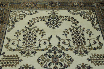 Beige & Pink Traditional Farahan Design rug in room setting
