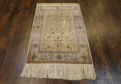 Tabriz rug corner detail