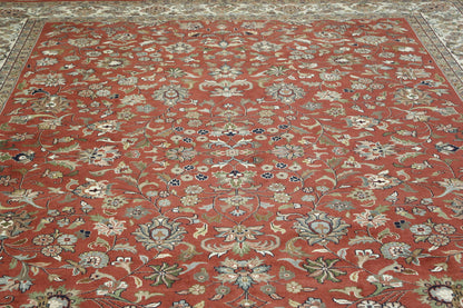 Traditional Fine Herati rug corner detail