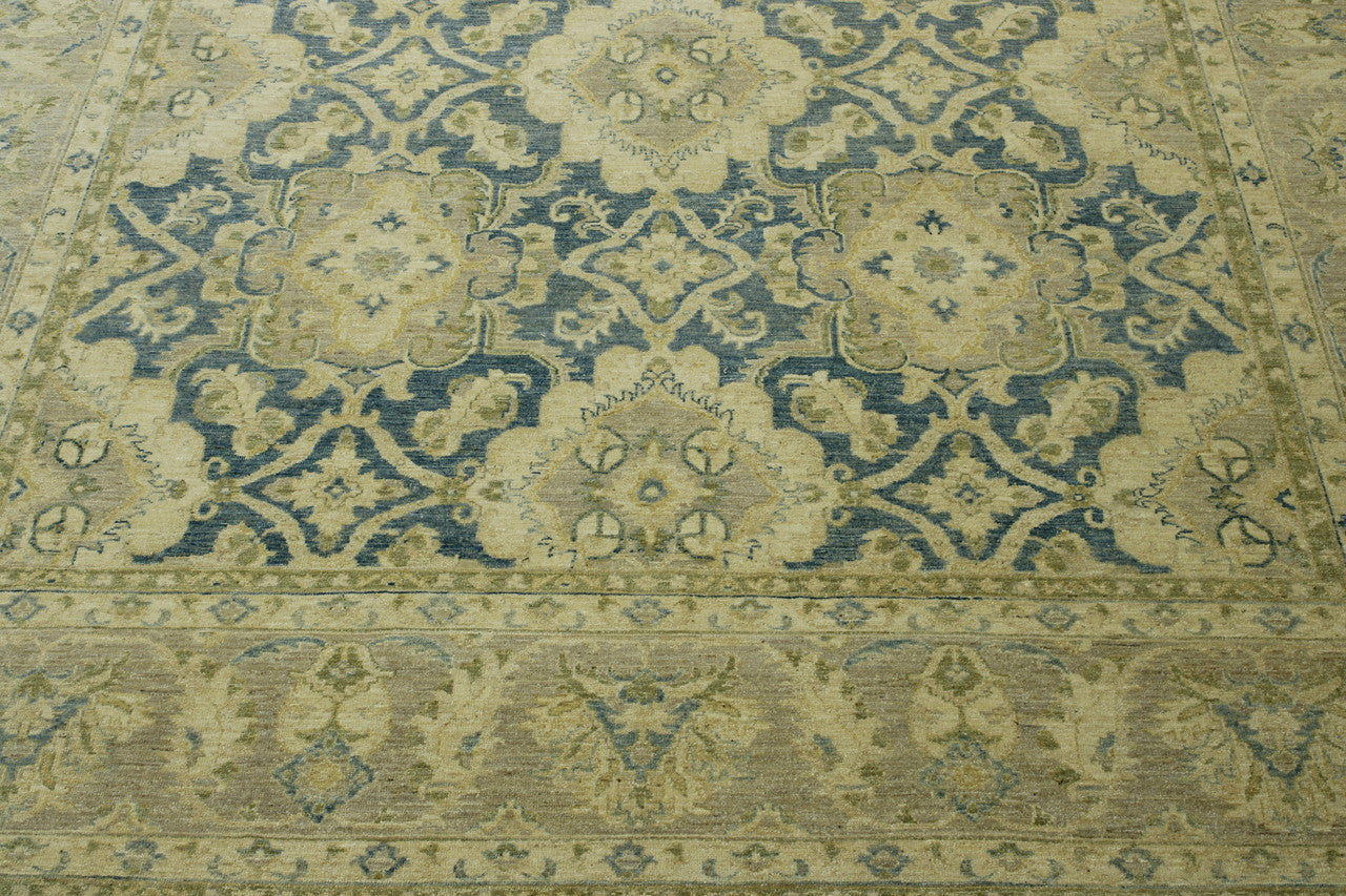 Back of Oushak Chobi hand-knotted rug