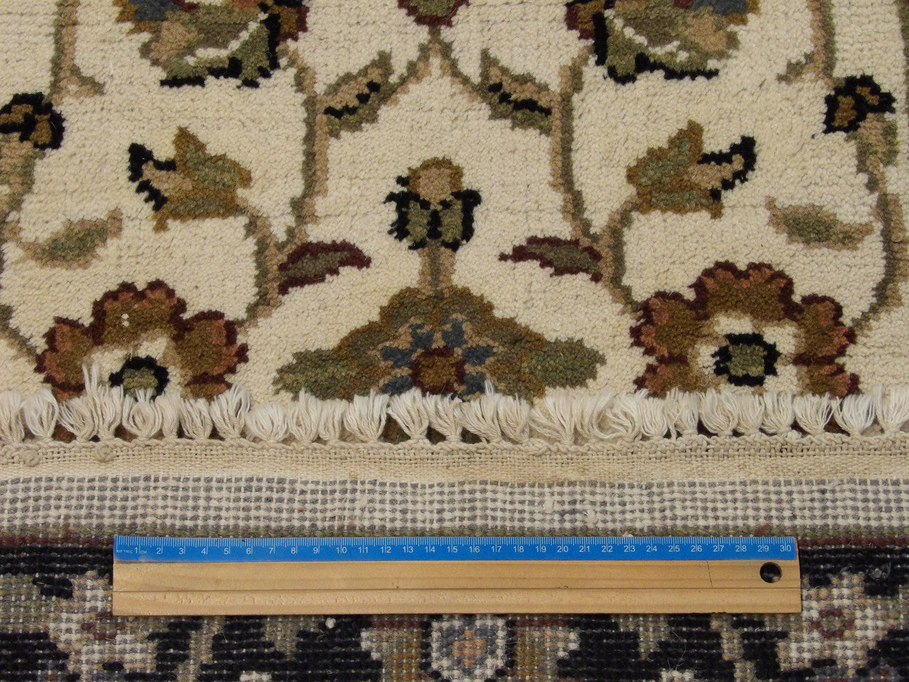 Black & Beige Turkish Knot Kashan Low Pile rug in room setting