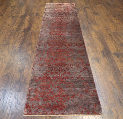 Close-up of silk pile, Red rug