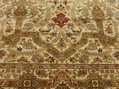 Fine Persian Haji Jalili rug border detail