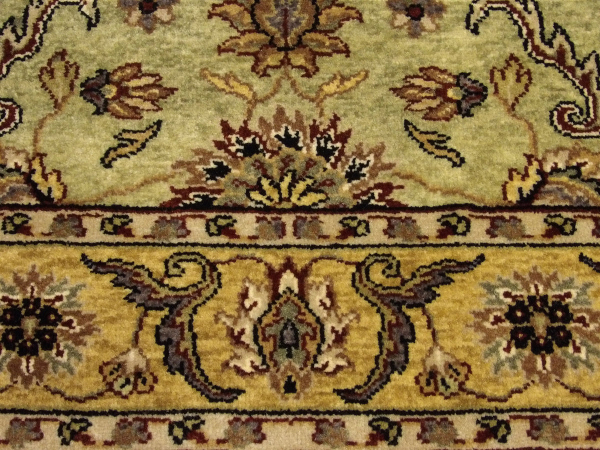 Fine Persian Kashan Tie Dye rug border detail