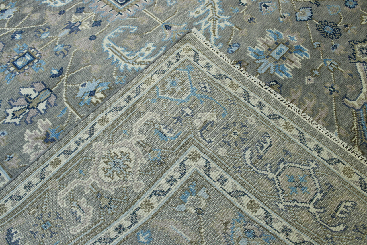 Oushak Colorful Ziegler pattern detail
