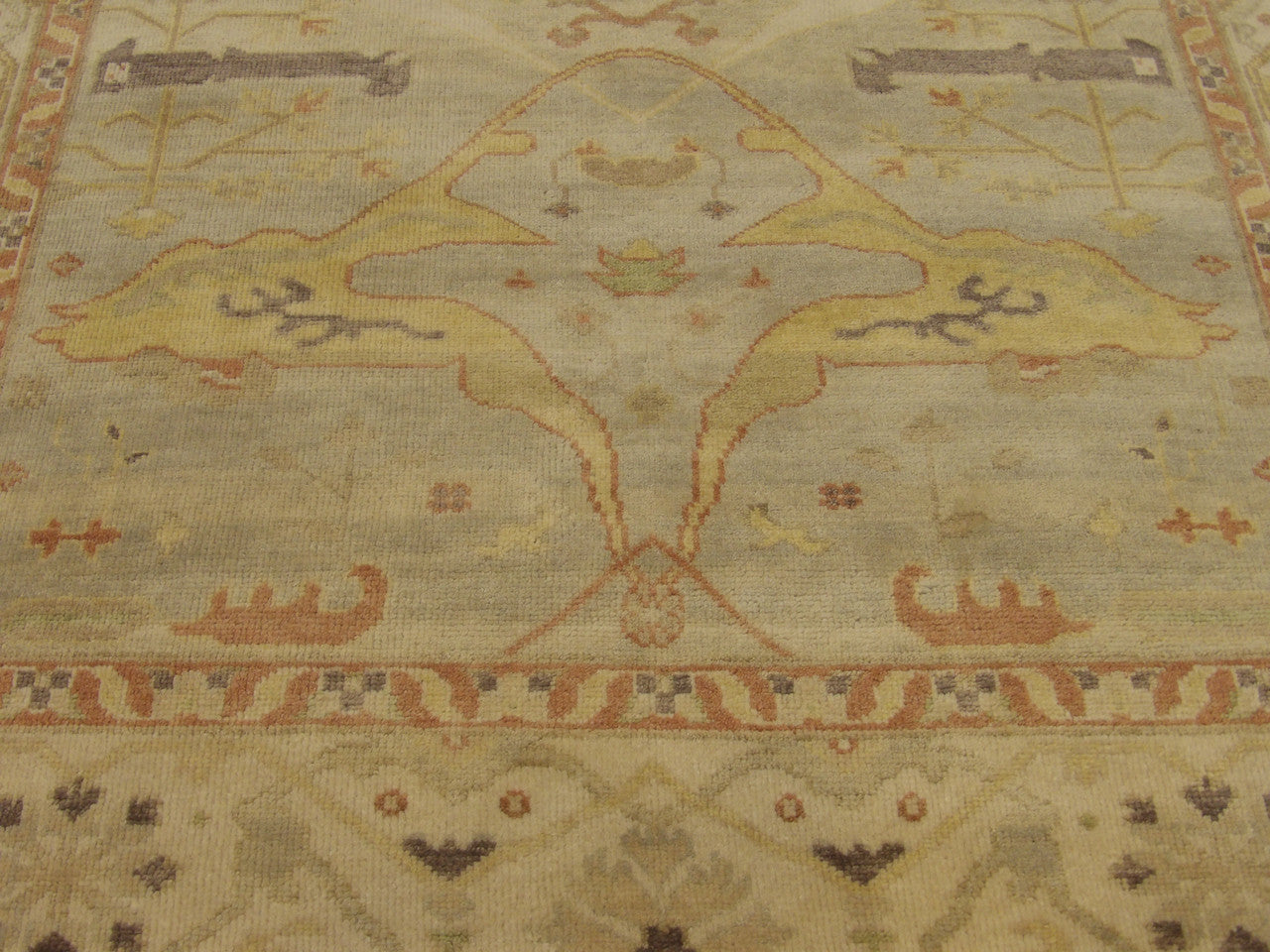 Turk Oushak Wash rug border detail