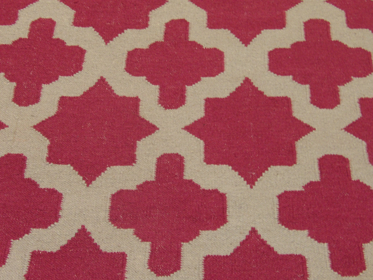 Coastal flatweave hand-knotted wool rug in Beige, 5'0" x 8'0", SKU W826