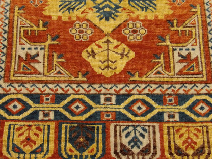 Tribal Turk Heraki rug border detail