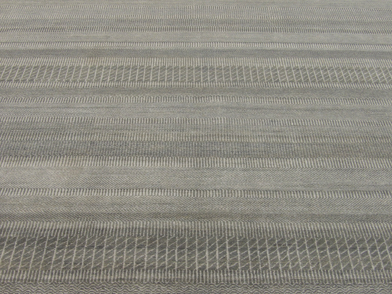 Back of Modern Grass hand-knotted rug