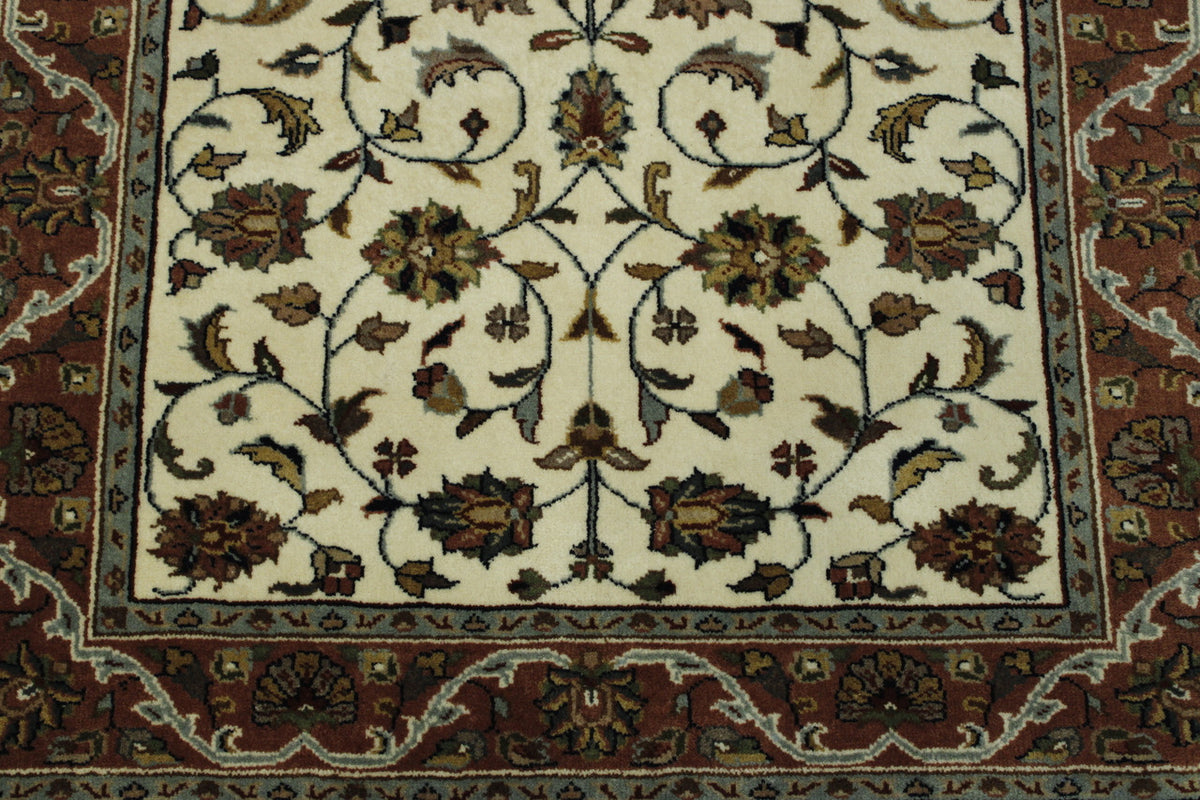 Back of Traditional Indo Mahal hand-knotted rug
