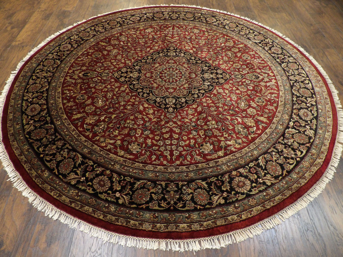 Fine Persian Tabriz rug corner detail