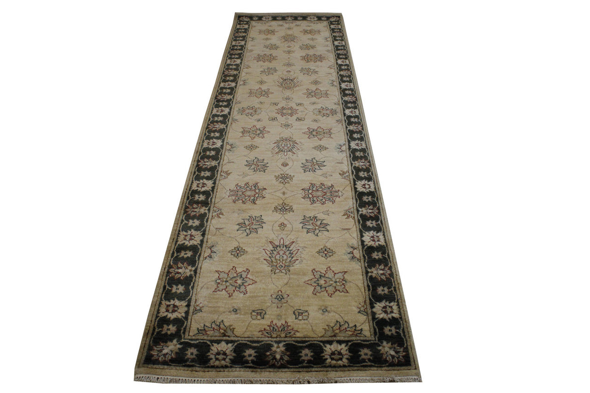 Close-up of wool pile, Beige rug