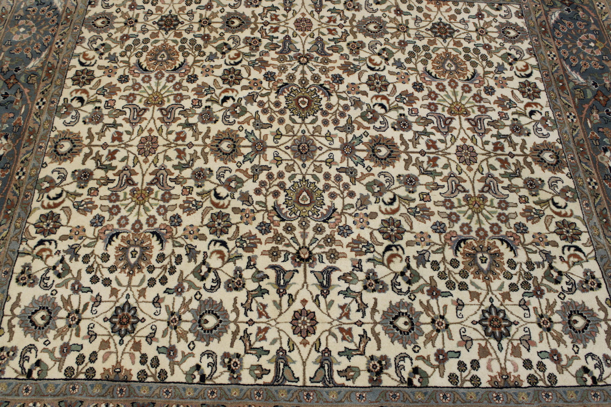 Back of Traditional Indo Herati hand-knotted rug
