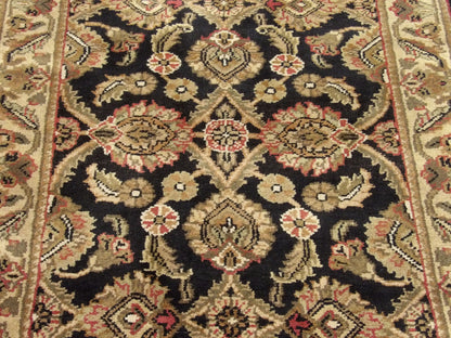 Jaipur Kashan wool texture close-up