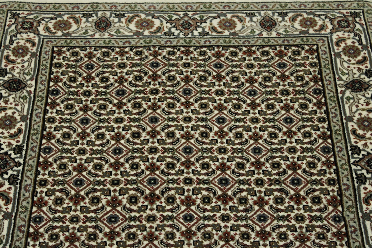 Back of Traditional Indo Bidjar hand-knotted rug