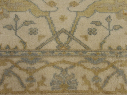 Oushak rug border detail