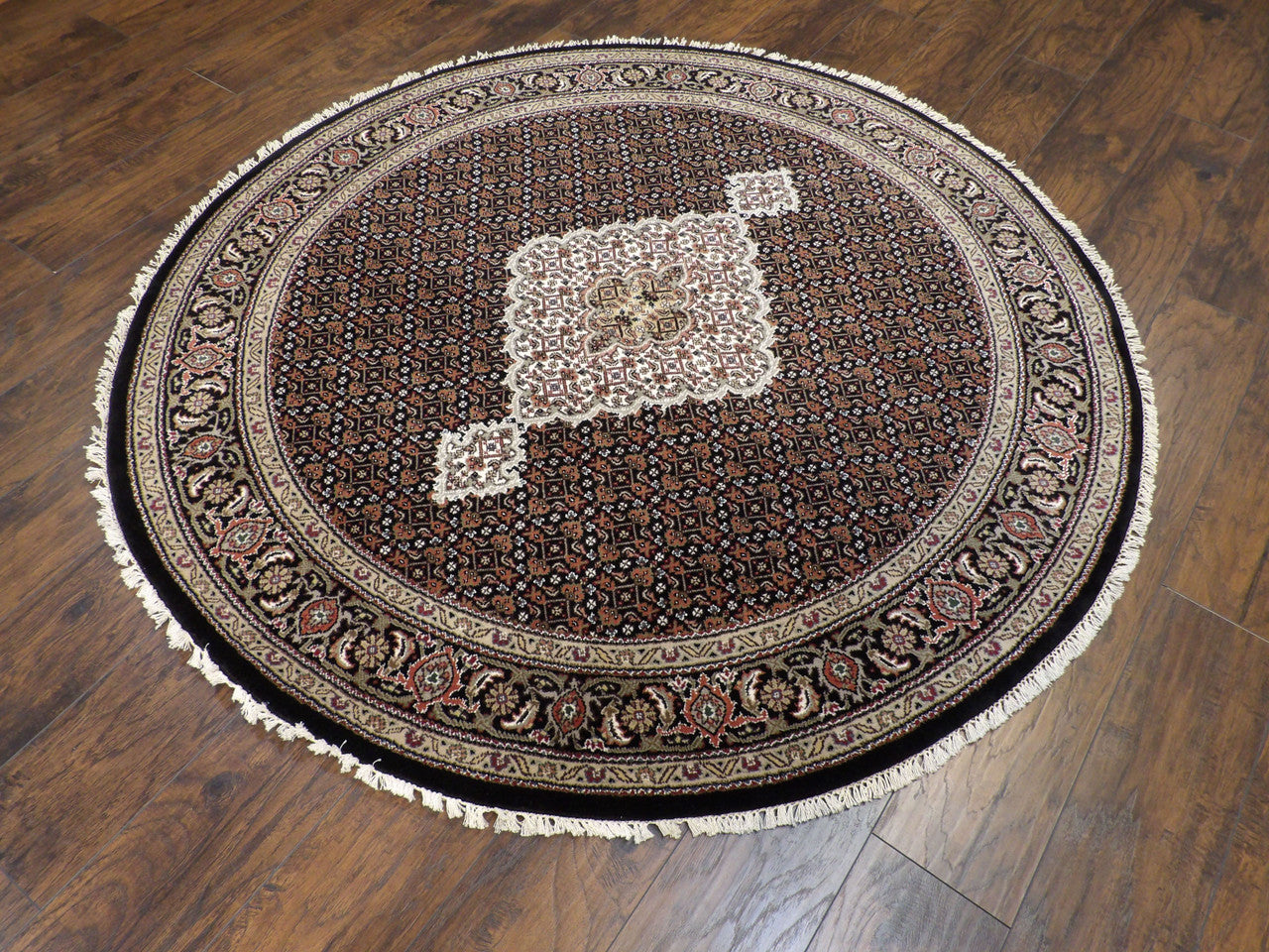 Fine Persian Mahi Tabriz pattern detail