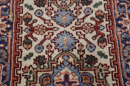 Tribal Heriz rug border detail