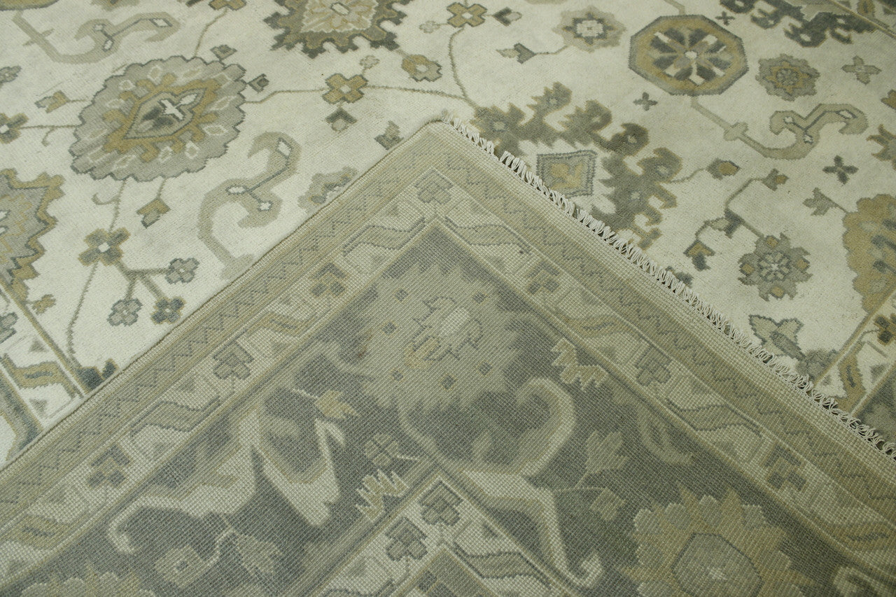 Oushak Ziegler pattern detail