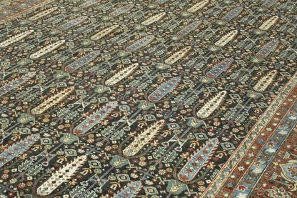 Traditional Fine Haji Jalili rug border detail