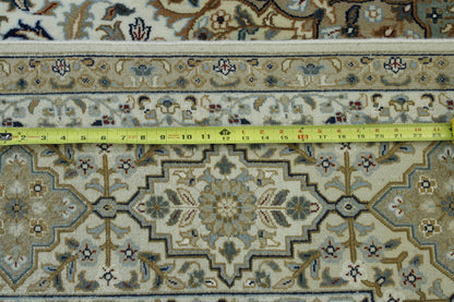 Close-up of wool pile, Gold & Beige rug