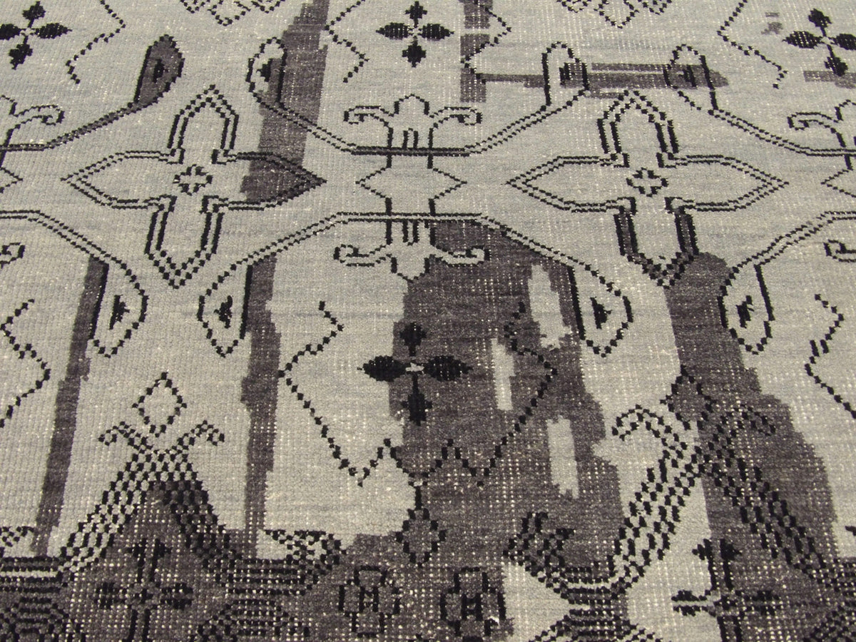 Oushak rug border detail