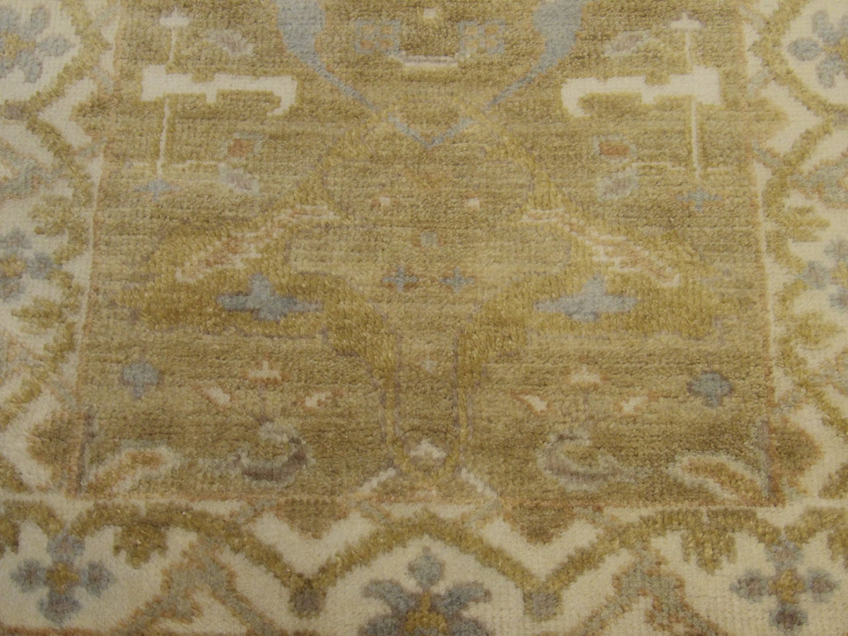 Wash Turk Oushak rug border detail