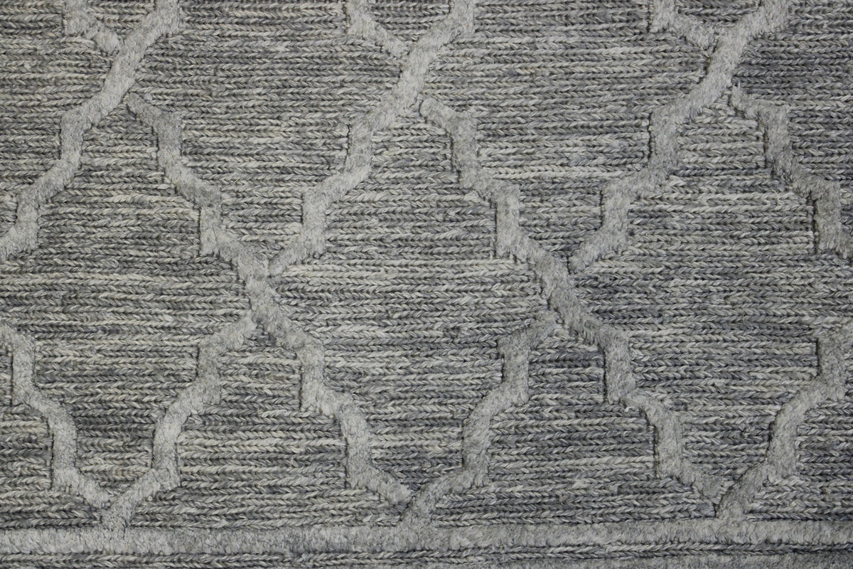 Modern Gemotrical Design rug border detail