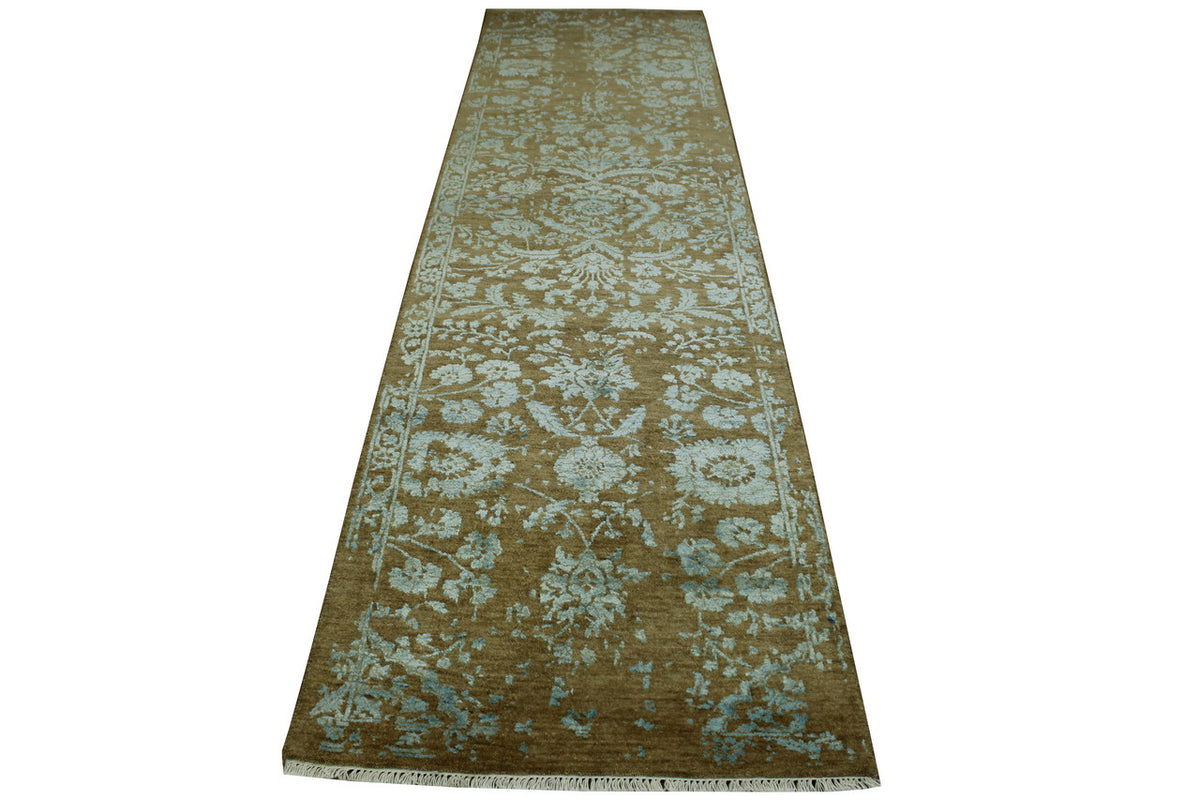 Close-up of wool-silk pile, Teal rug