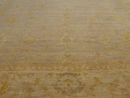 Oushak rug border detail